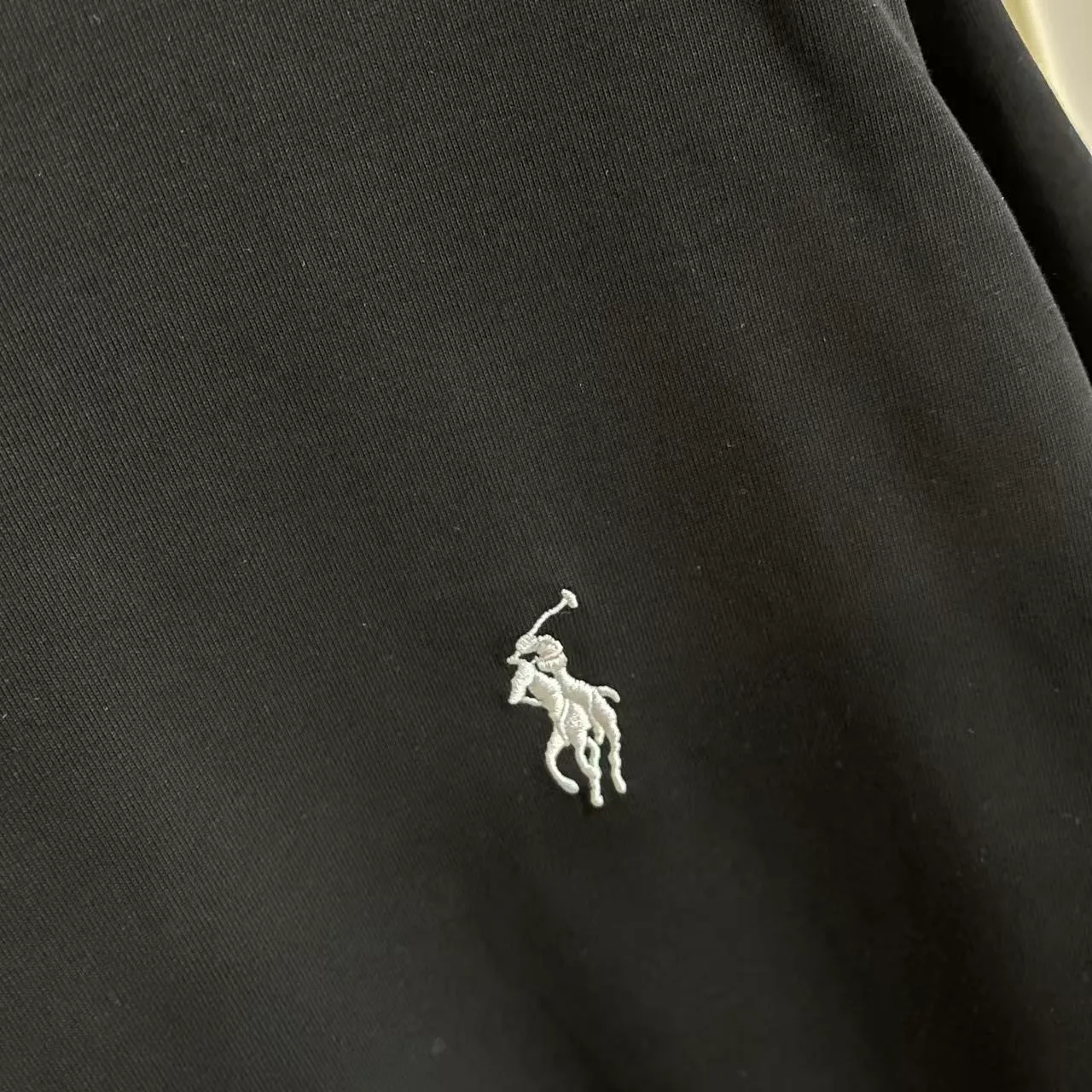 Polo* * 2026 New Arrival logo g T Same Style ：Black White Green Purple Size: S M L XL XXL
